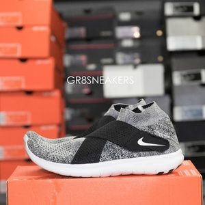WOMENS NIKE FREE RN MOTION FK 2017  OREO